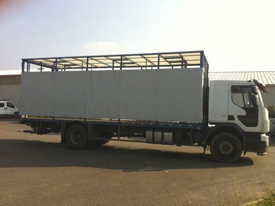 Bâche de camion
