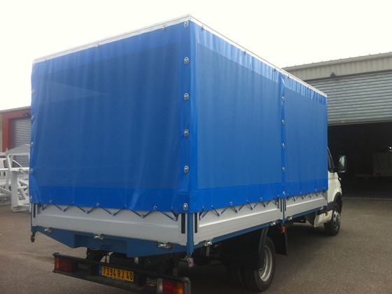 Bâche de camion