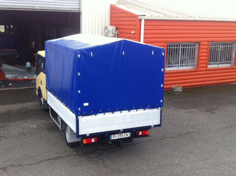 Bâches Véhicules & Transports Fabrication sur mesure 40 Landes 64 Vignaut Bâches